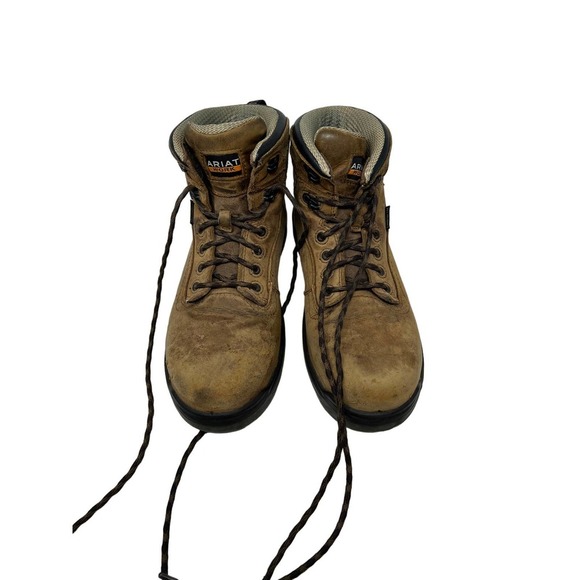 Ariat 6\